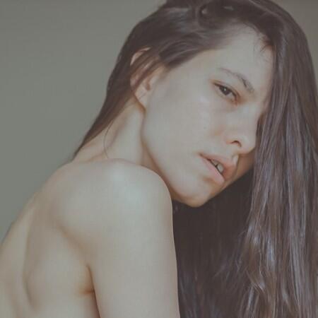 Frida (@04fb933b) profile picture