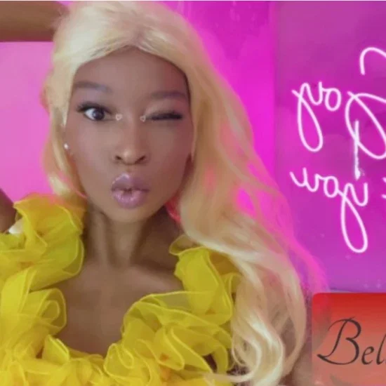 bellaqueenrose avatar