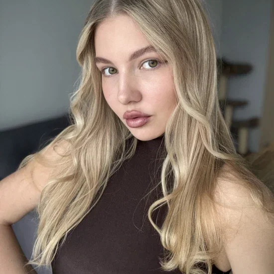 leoniegelbe avatar