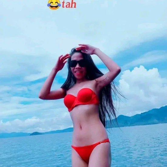 Nessa Dematawaran (@cute) profile picture