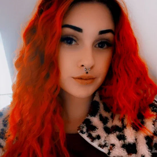 SexyRedhead22 (@sexyredhead22) profile picture