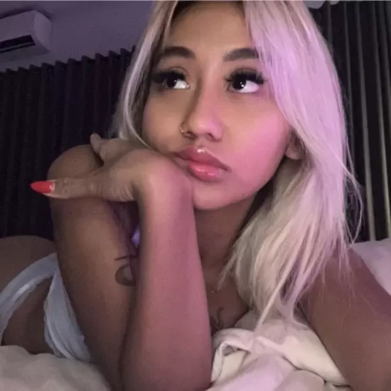 carolinebaby avatar