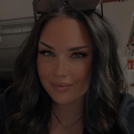 alina800926 avatar