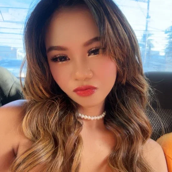 girl avatar