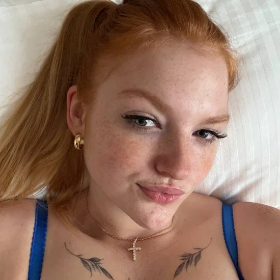 lena_k73 avatar