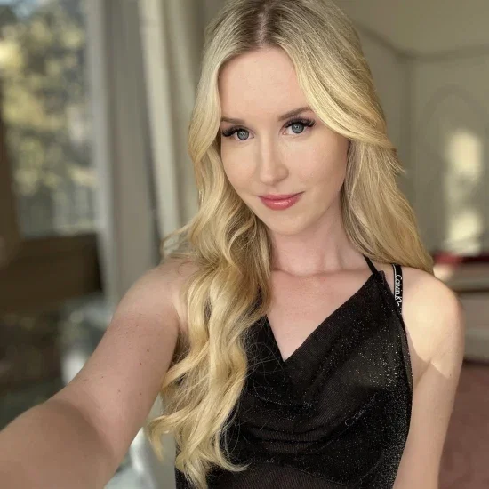 mia_brandt