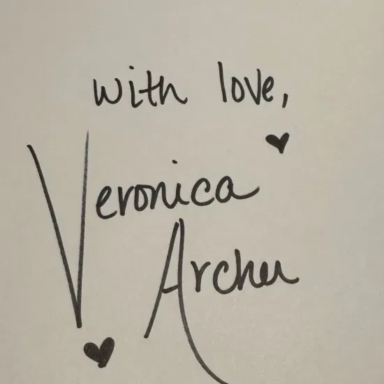veronicaarcher avatar