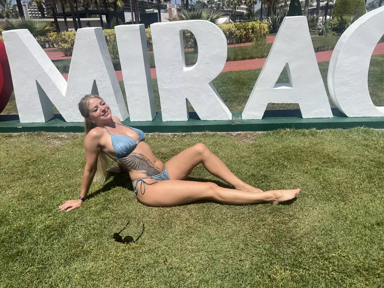 Cover photo of carmen