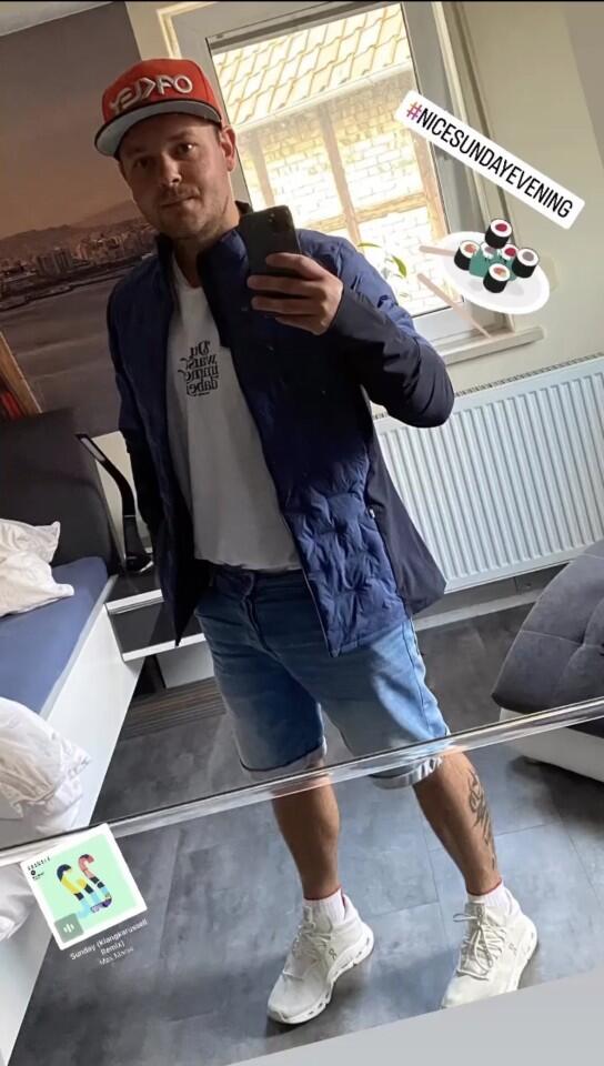 Cover photo of 43e04f3b