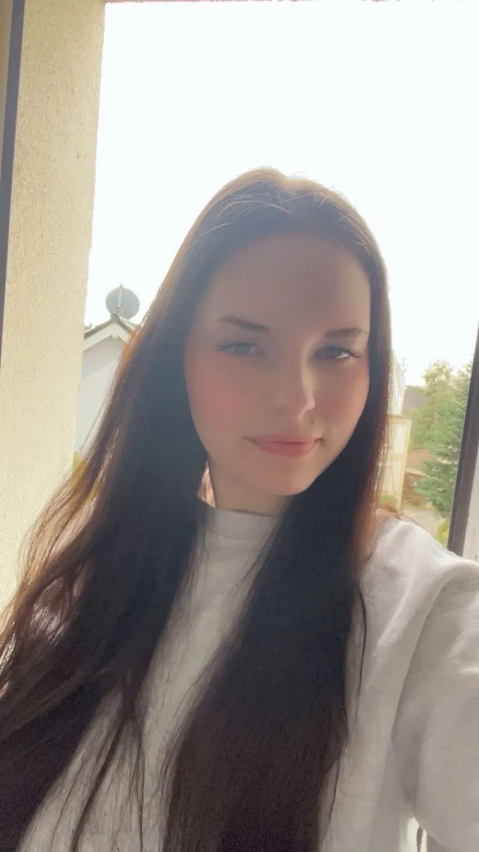 Cover photo of mila-jasmin