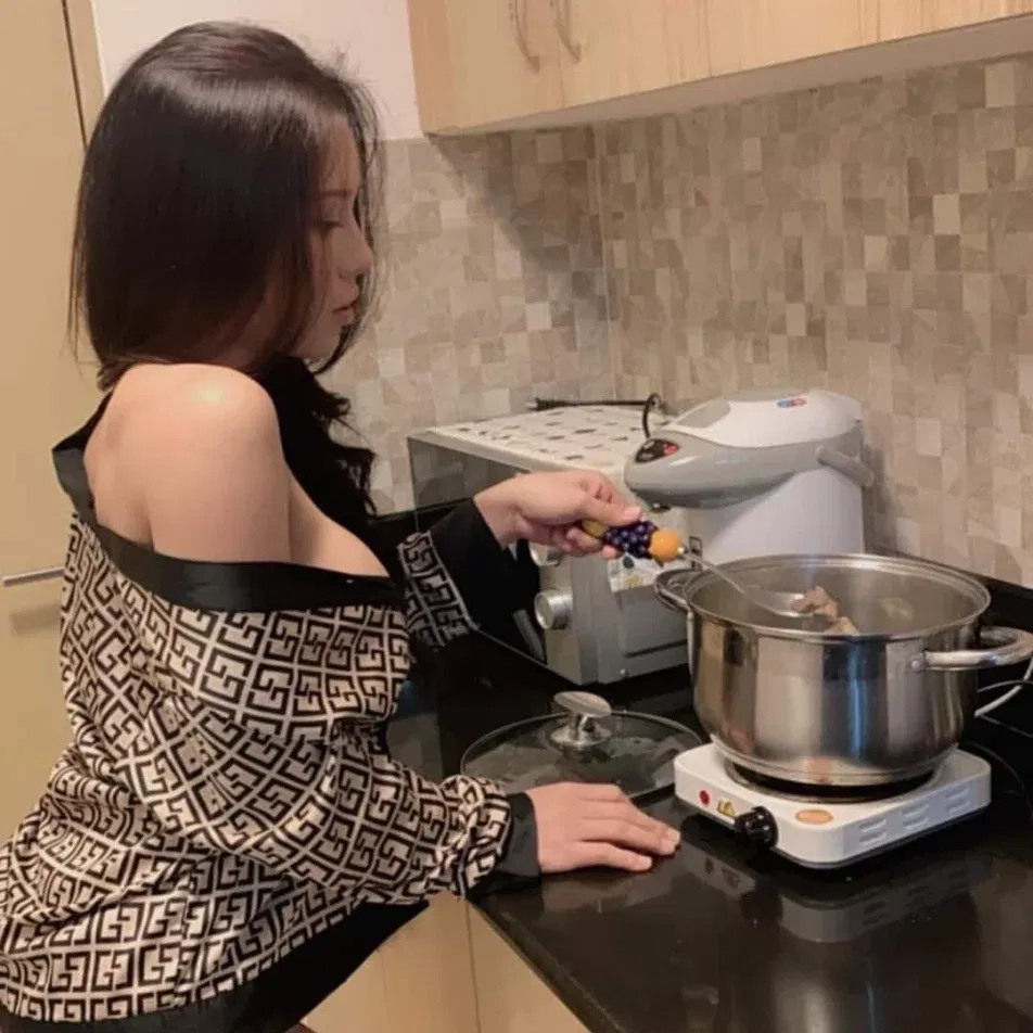 Cover photo of mariel2000