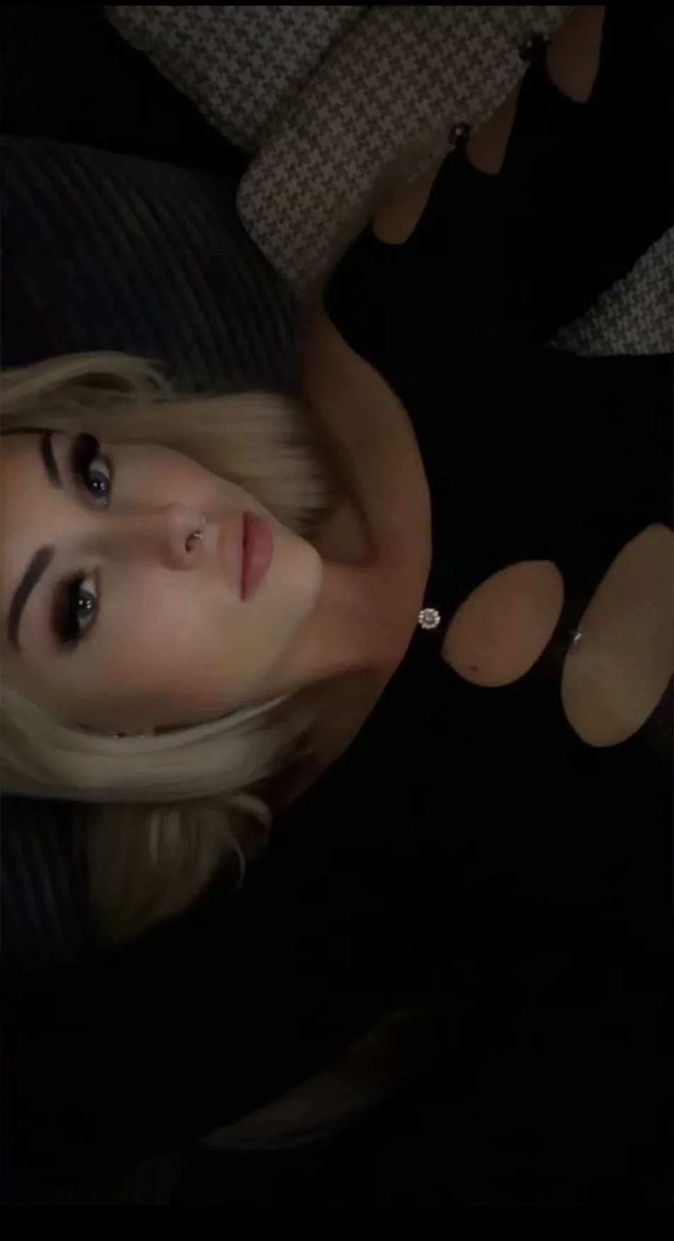 levina_valeska cover