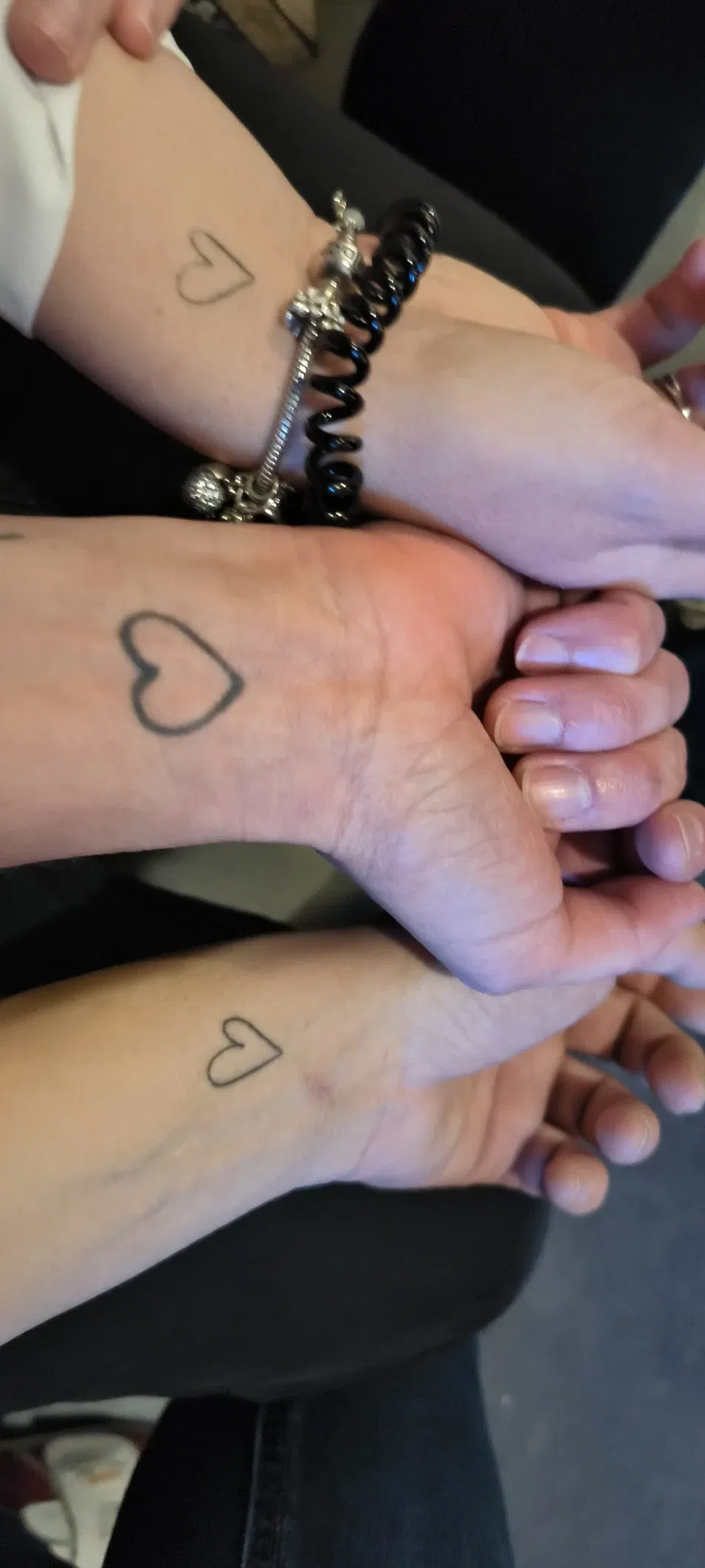 Cover photo of die_arrogante