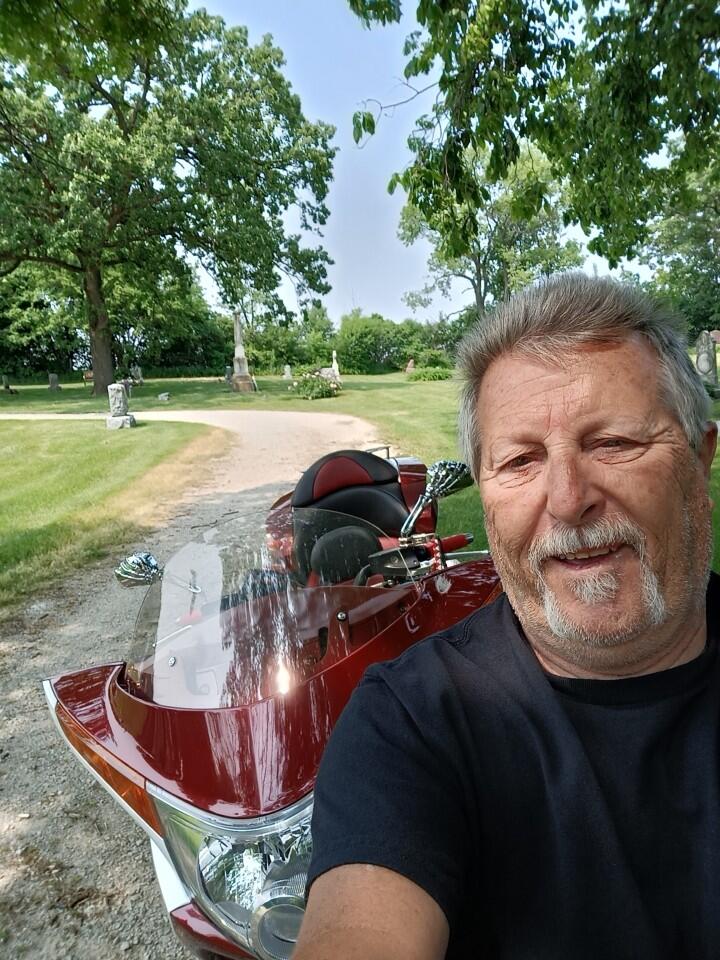 Cover photo of b7b118c1