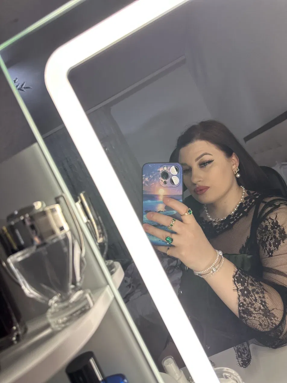 Cover photo of tinacr690