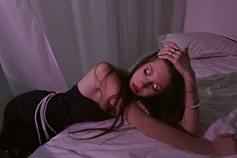 nicole606 cover