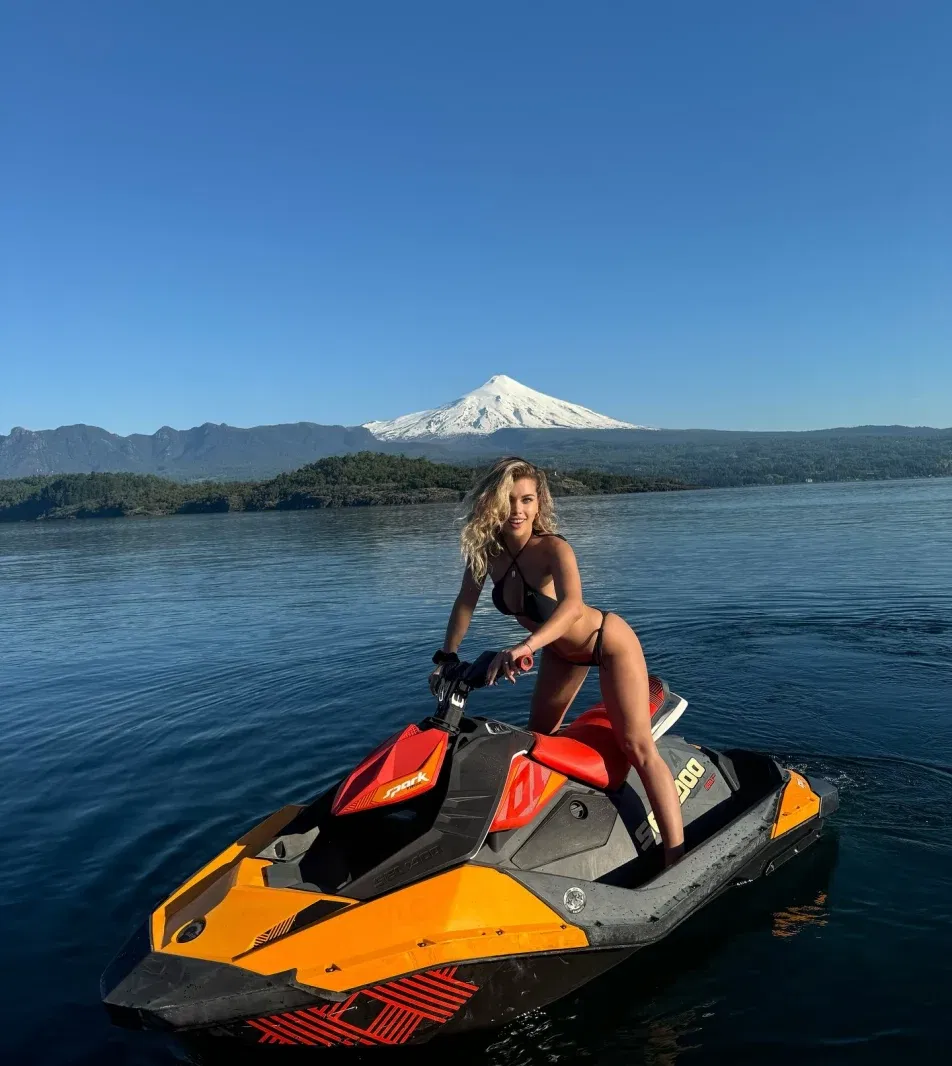 Cover photo of almuchino