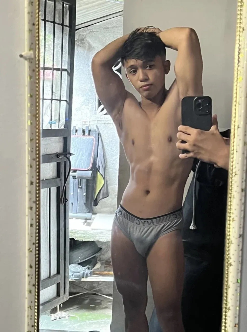 Cover photo of kingdavies08