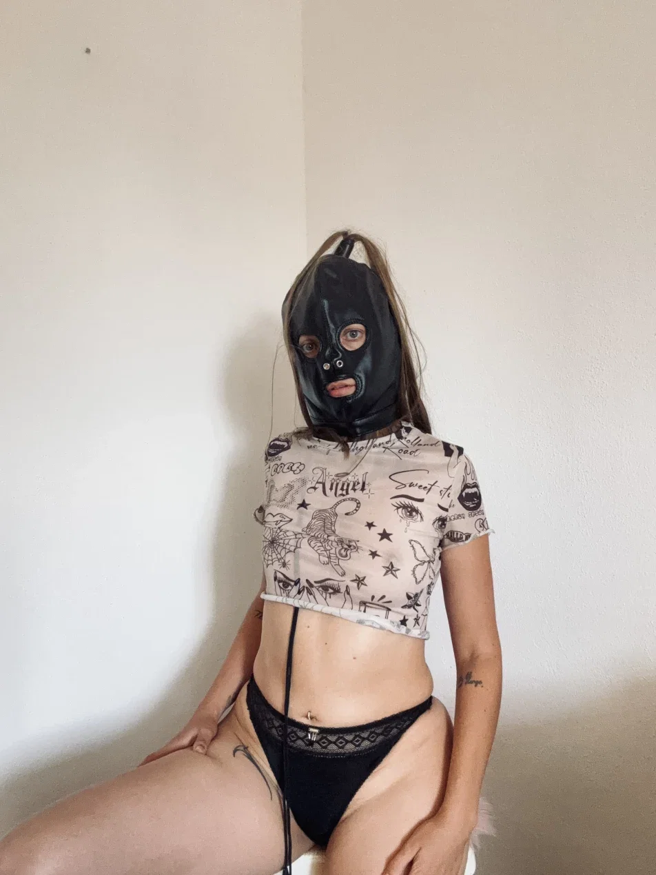 mara_mask cover