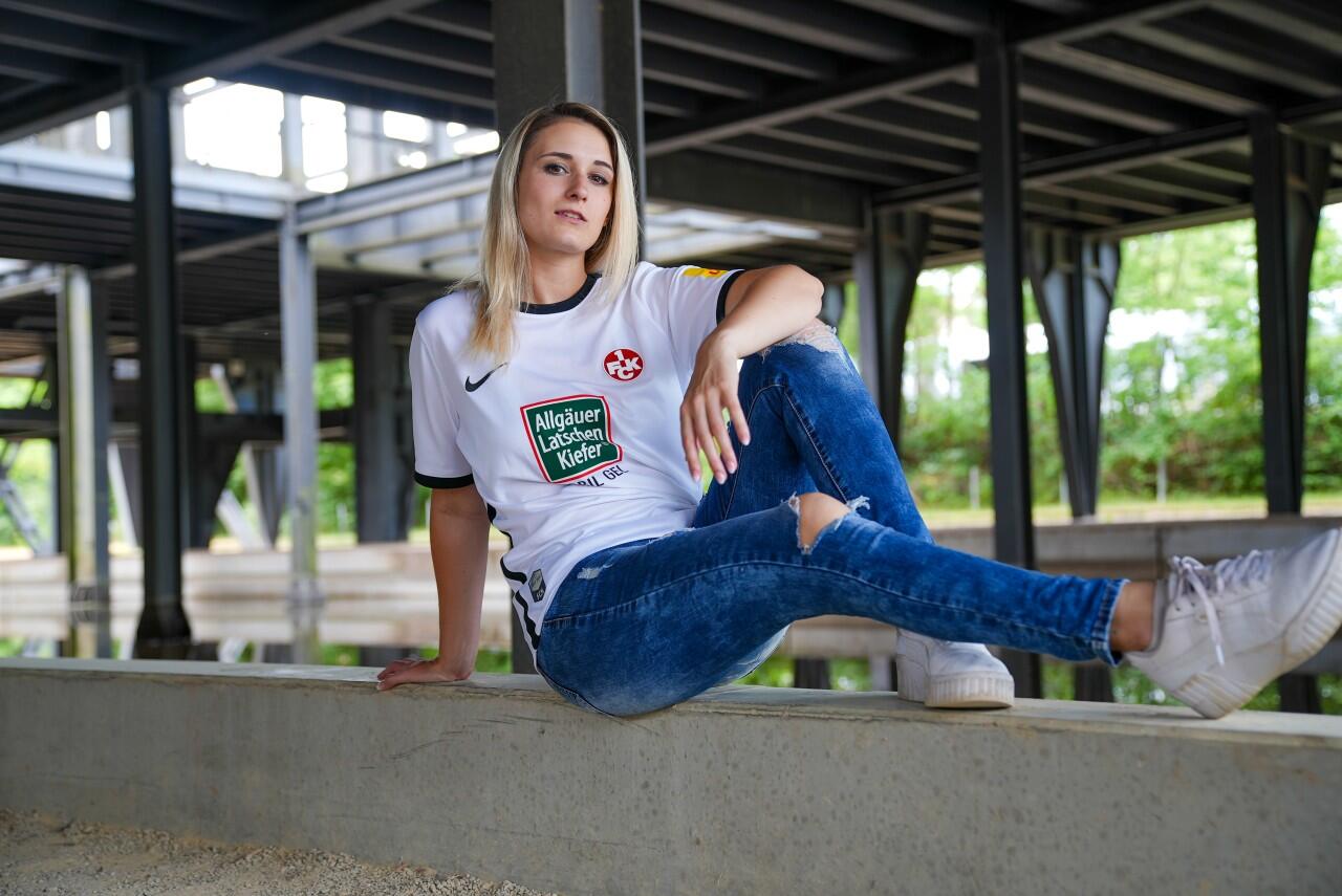 Cover photo of melina-may