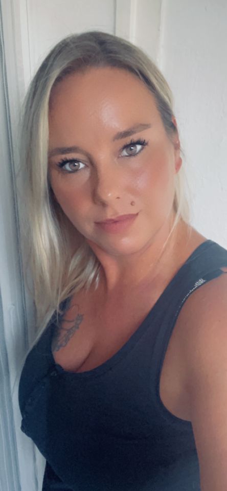 Cover photo of sandybutterfly