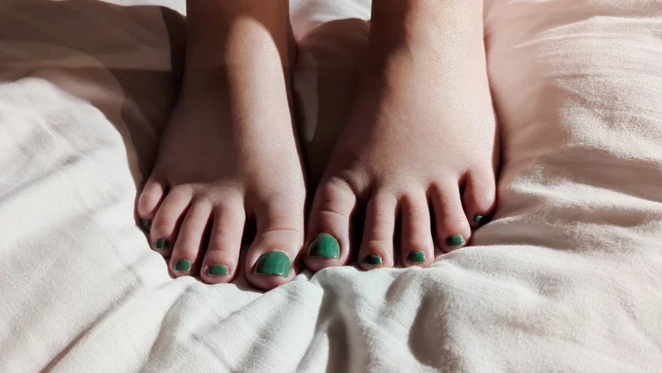shinybootsfans cover