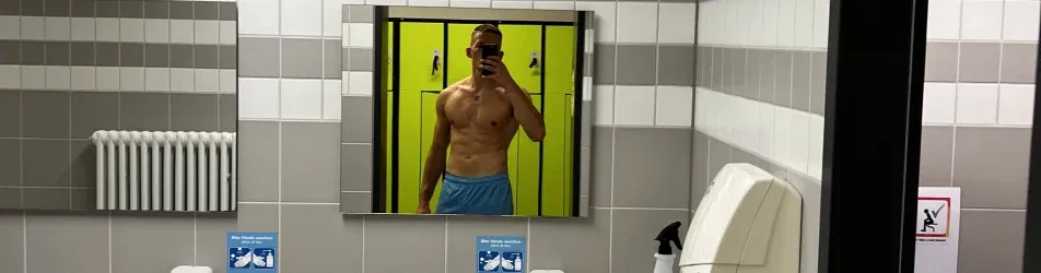 Cover photo of tomqt1