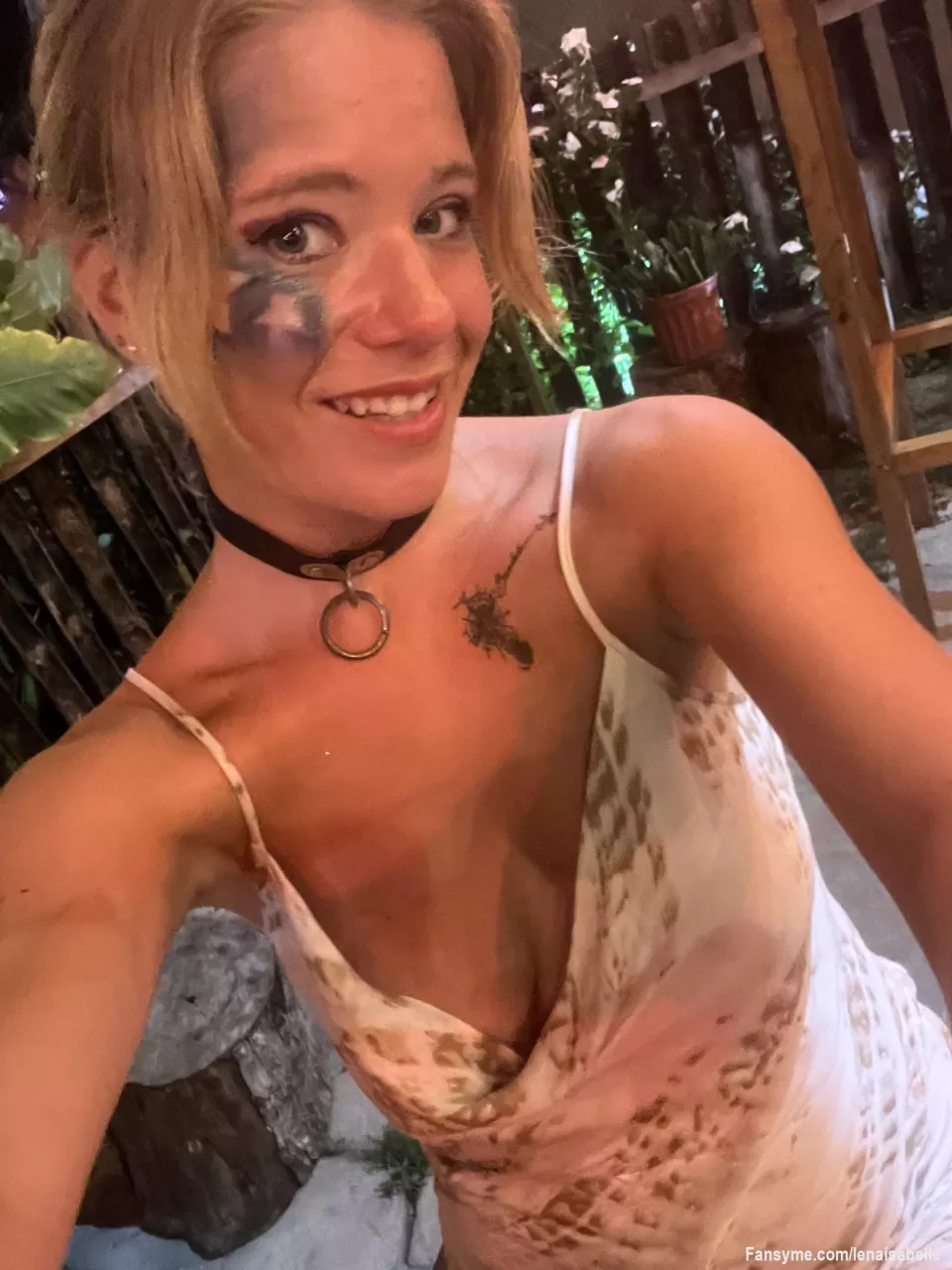🤗