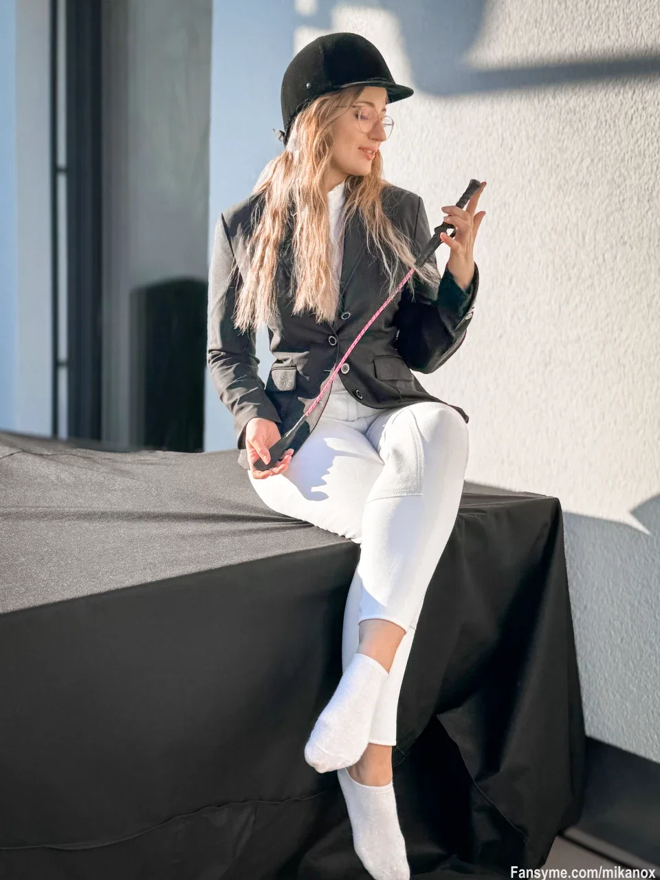 Neues Reitoutfit 🤗
Würdest du mit mir reiten gehen? 😋
Aber pass auf, vielleicht kommt die Gerte zum Einsatz 😈