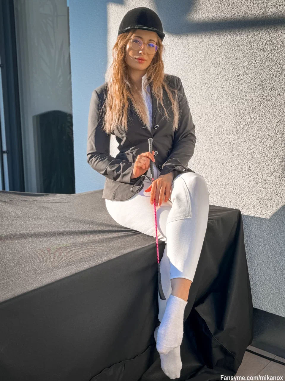 Neues Reitoutfit 🤗
Würdest du mit mir reiten gehen? 😋
Aber pass auf, vielleicht kommt die Gerte zum Einsatz 😈