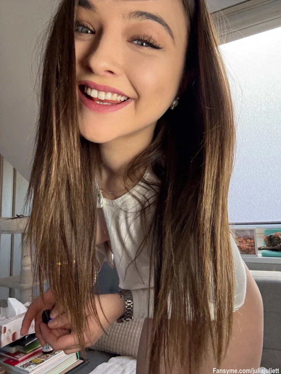 Die Woche ist zur Hälfte geschafft🤩  Morgen ist zum Glück Feiertag, schon was vor?☺️ 💖