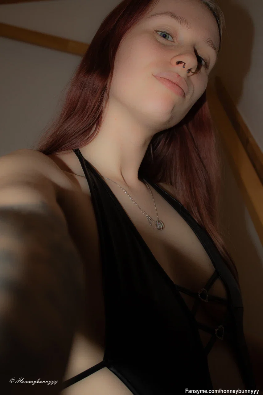 Bald ist Wochenende 🙈🙊
Genieße die Zeit , am Besten mit Mir 💋
The weekend is almost here 🙈🙊
Enjoy your time, preferably with me 💋

Ein Abo erlaub dir alles zu sehen und kostenlos mit mir zu schreiben.
Wer mehr will muss mehr..😌Hart aber fair🔥
Einmal im Monat ein Besonderes Spezial und auf Meine Videos immer Fette Rabatte😌😉
A subscription allows you to see everything and write with me for free.
Those who want more must have more.. 😌Hard but fair🔥
Once a month a special special and on my videos always fat discounts😌😉

#sexy #ass #cutegirl #hot #horny #fansfollowme #german #sweet #spicyvibes #teen #teengirl