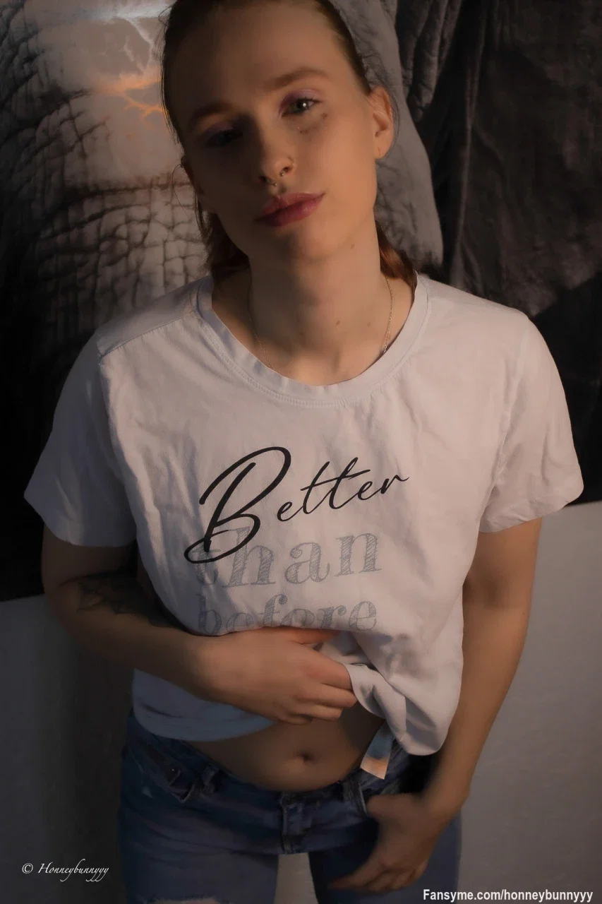 Schönen Sonntag Morgen 💋
Happy Sunday morning 💋

Ein Abo erlaub dir alles zu sehen und kostenlos mit mir zu schreiben.
Wer mehr will muss mehr..😌Hart aber fair🔥
Einmal im Monat ein Besonderes Spezial und auf Meine Videos immer Fette Rabatte😌😉
A subscription allows you to see everything and write with me for free.
Those who want more must have more.. 😌Hard but fair🔥
Once a month a special special and on my videos always fat discounts😌😉

#sexy #ass #cutegirl #hot #horny #fansfollowme #german #sweet #spicyvibes #teen #teengirl