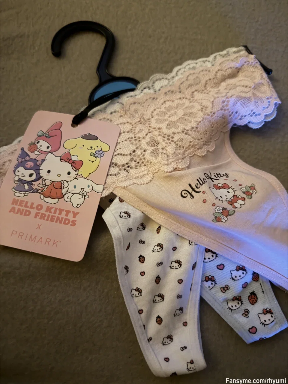 Sanrio Random Panty ✨