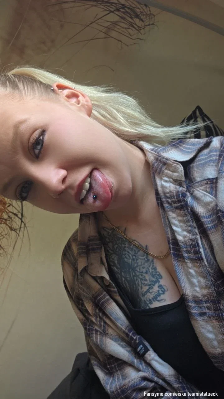 Wenn du wüsstest was ich alles mit meiner Zunge anstellen kann 🚨🔥💦

Ich will dich um den Verstand bringen 😈😏🔥