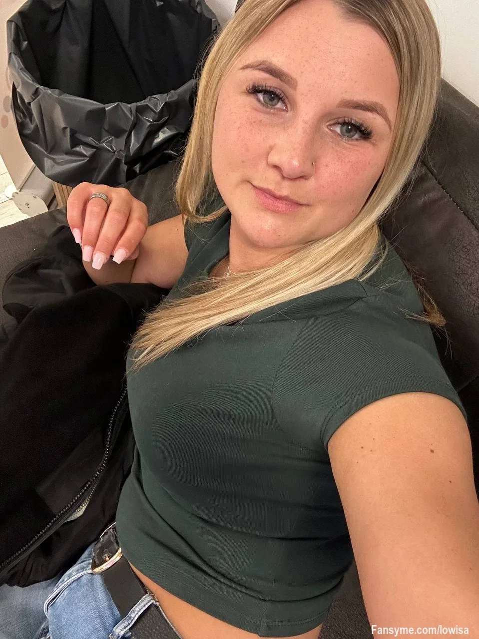 Ich warte auf dich - und auf dich warten heiße neue Sachen 😏🤫

😱 Achtung Suchtgefahr 🔥💦