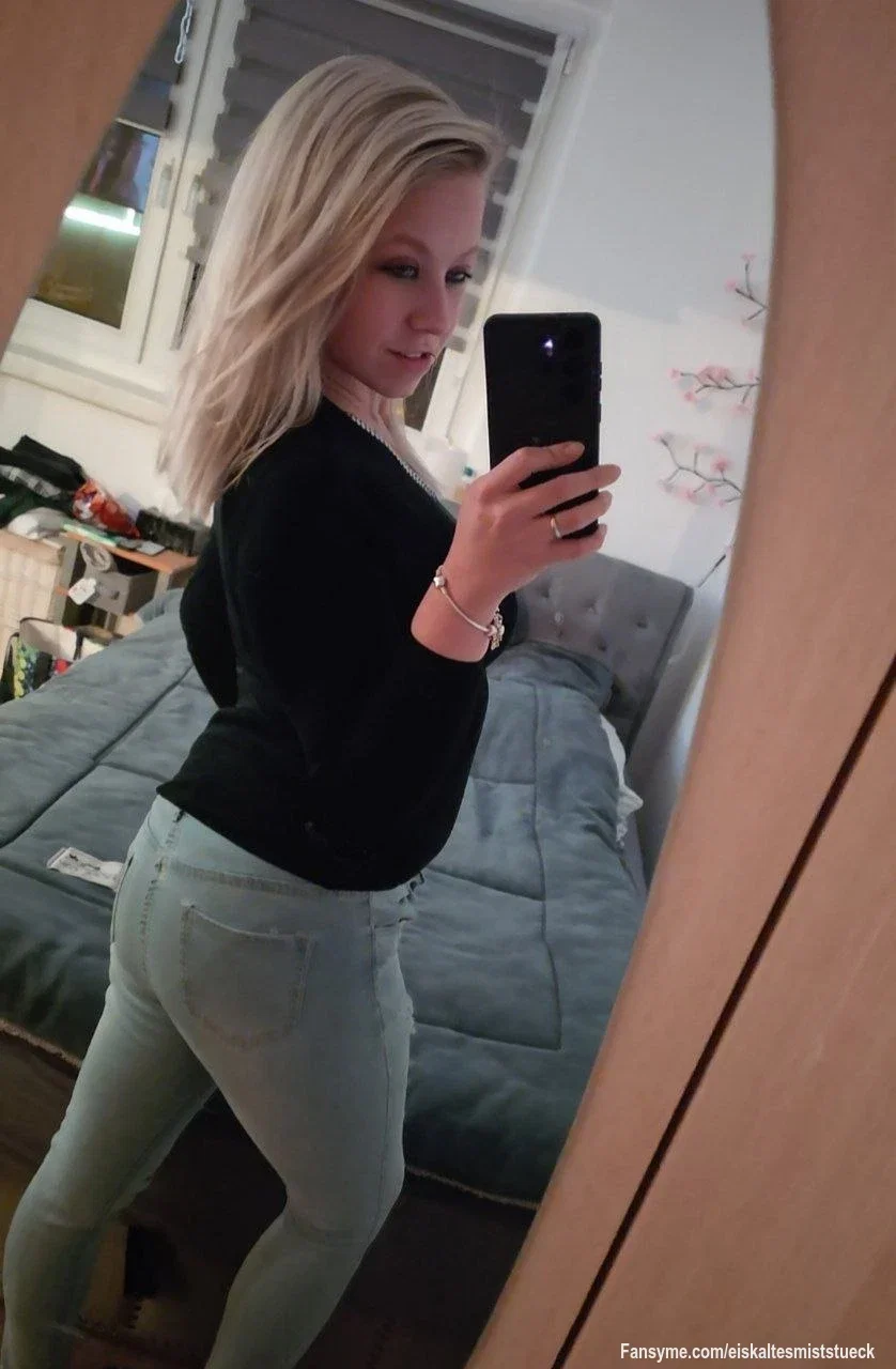Du stehst auf Wils und Versaut? - Dann bist du bei mir genau Richtig 😏

Klick schnell rein - es Warten ganz heiße neue Sachen auf Dich 😈🥵🔥
