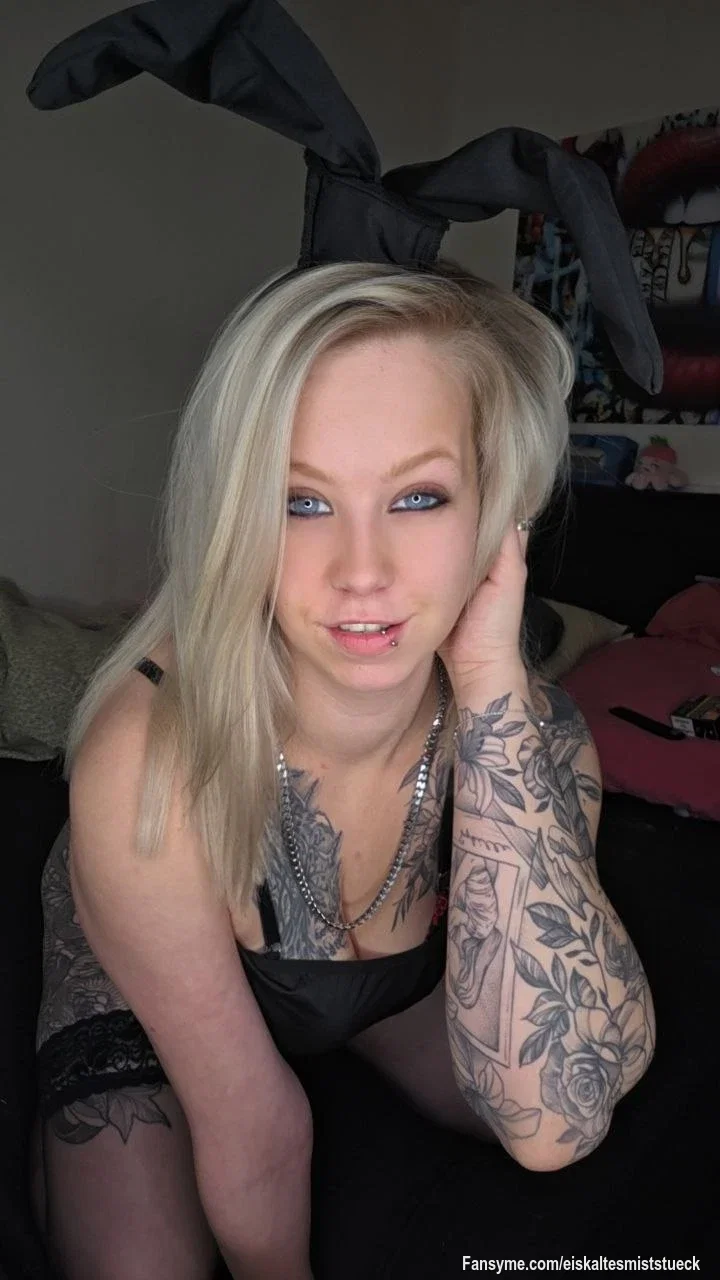 Willst du auch die 2. Osterüberraschung sehen? 👀

Ich habe mir da noch etwas ganz besonderes einfallen lassen 😏
Ein exklusives 10-Minuten-Video wartet auf dich… aber nur auf Anfrage 💋

Traust du dich? Schick mir ein 🐰 und genieß das heiße Video 🥵🔥