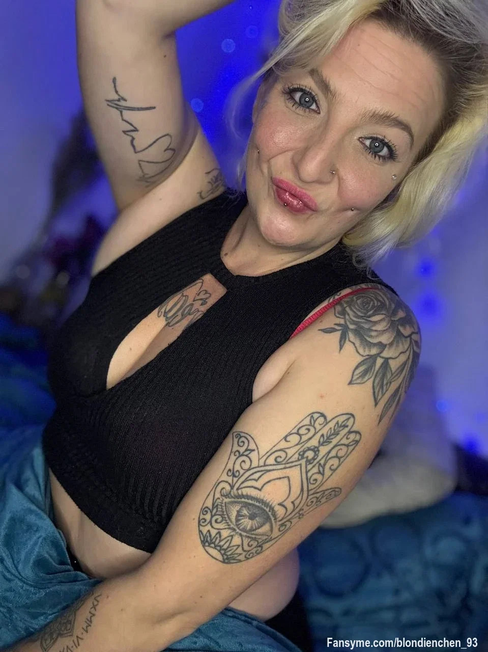 Bei mir geht´s Abends immer heiß her🔥 

Traust du dich nach meinem heißen Stuff zu fragen 🔥💦😈