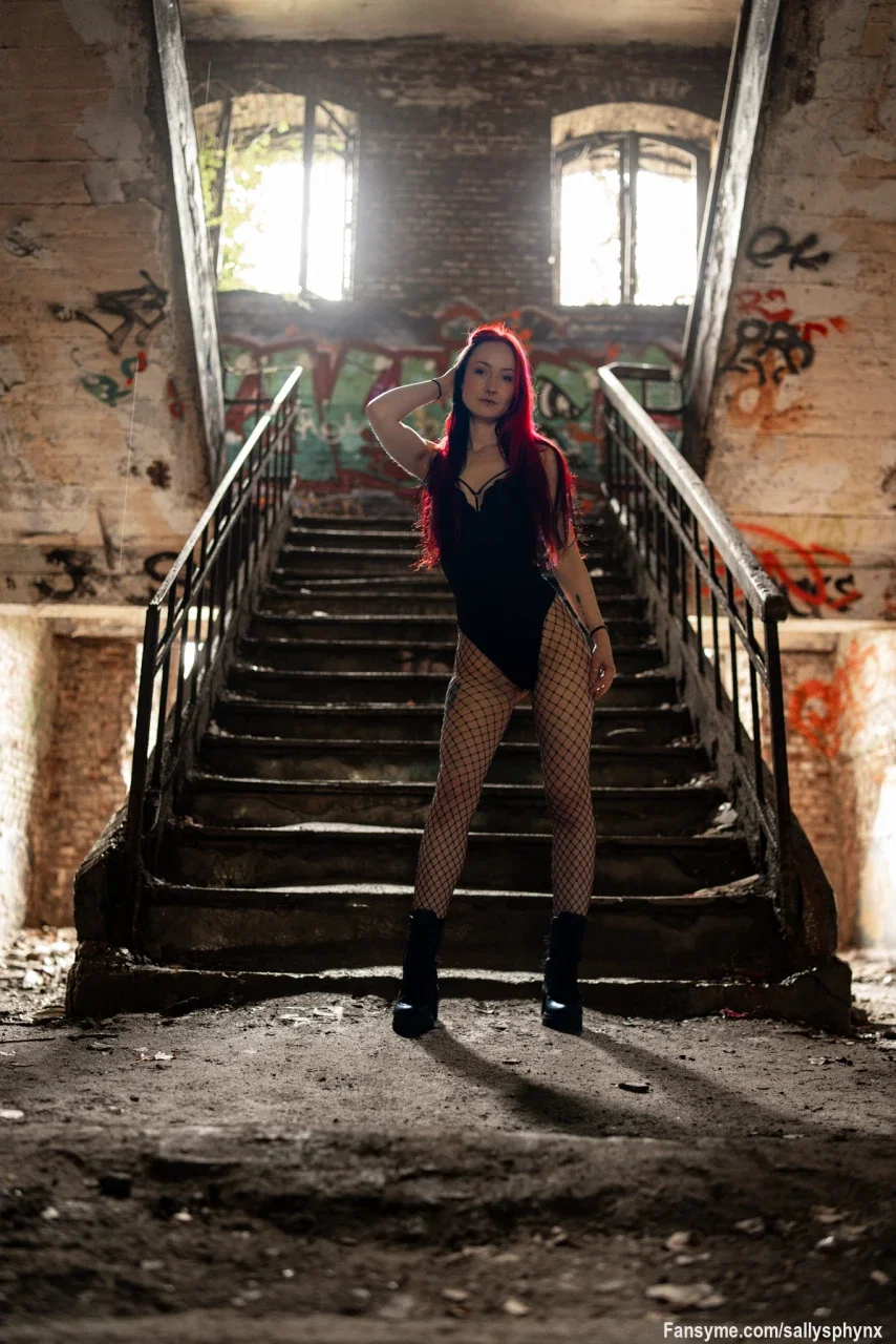 Würdest du mir folgen? 👀
Ein extra Bild bekommst du mit einem Abo zu sehen 😋🤫

Would you follow me? 👀
You'll get to see an extra picture if you subscribe 😋🤫