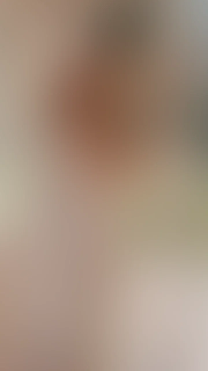 Was würdest du tun, wenn ich jetzt plötzlich so vor dir stehen würde?