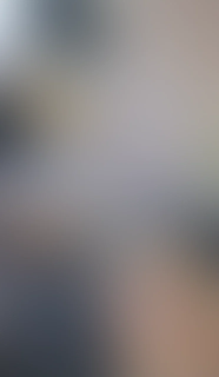 Guten morgen mein Süßer, boah ich bin so geil aufgewacht heut morgen. Meine Pussy komplett nass ich total geil, ich glaube ich hab mich im Schlaf gefingert. 

Würdest du zusehen wenn ich das im Schlaf mache oder mir zur Hand gehen??