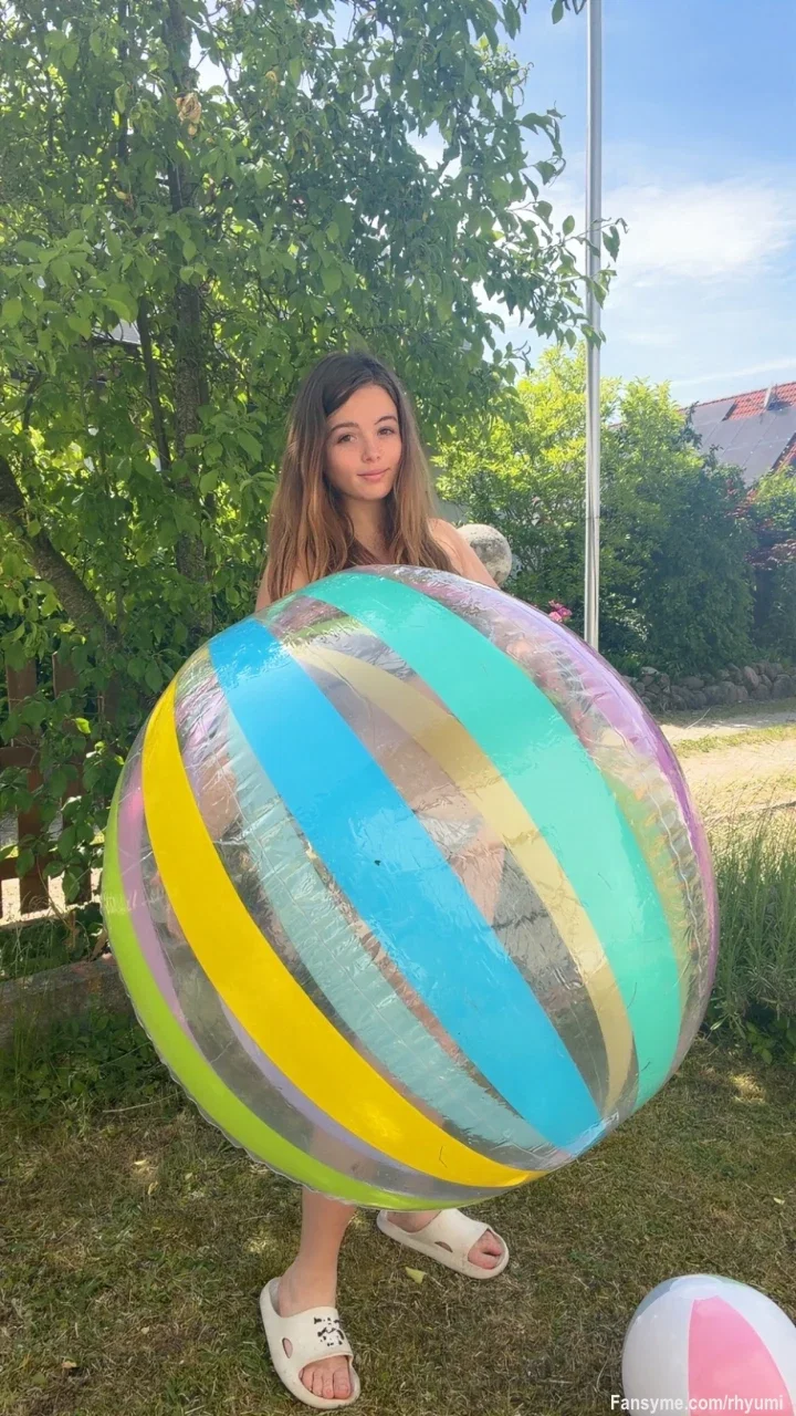 Ich müssen wissen wie du die Shootings findeston loon oder nich weil es  in meinem neuen Bikini ist 👙❤️🥹❤️👙