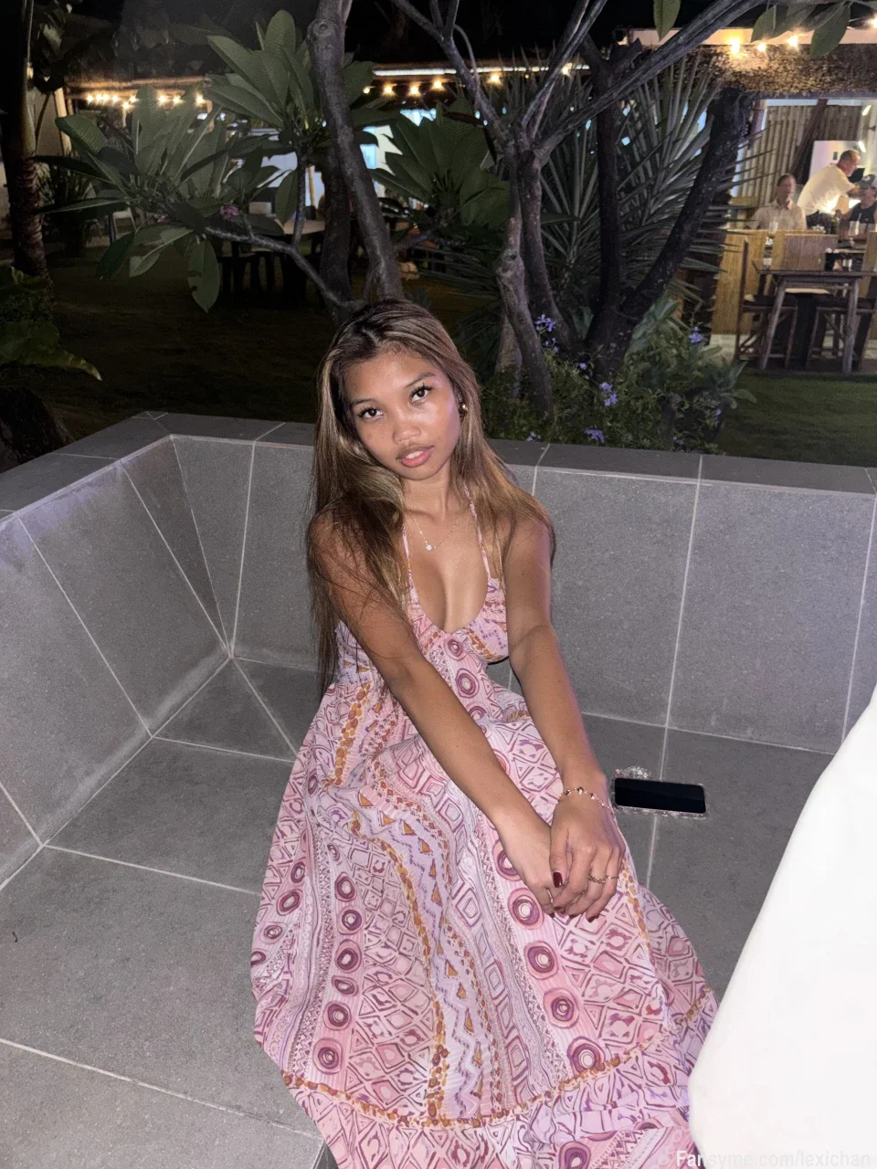 Is pink dress suit me well?🤭😉
