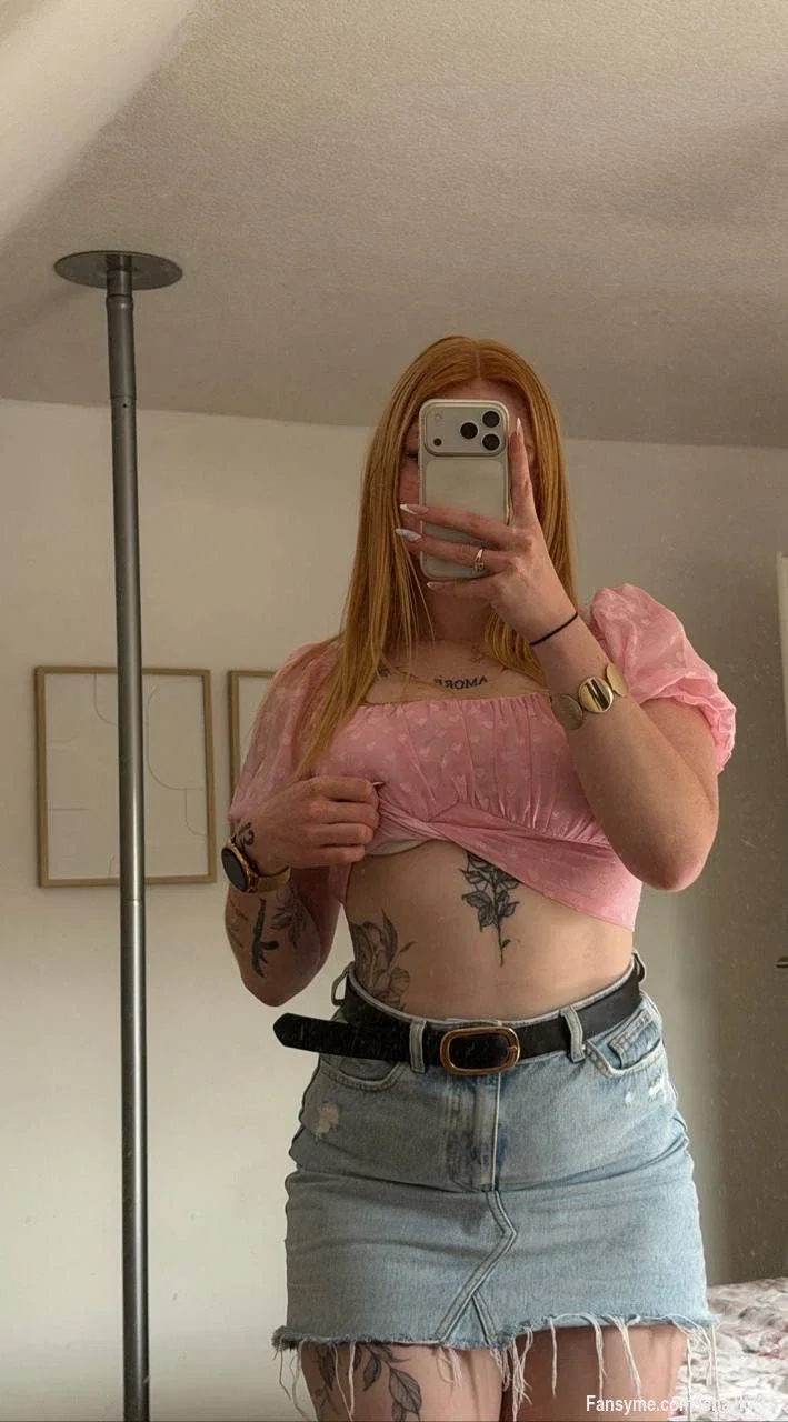 Dieses Outfit hat definitiv für einige sehr unanständige Gedanken gesorgt... 😈🌸

Und je länger ich es getragen habe, desto frecher wurden sie. Würdest du mich so ausgehen lassen? 😏