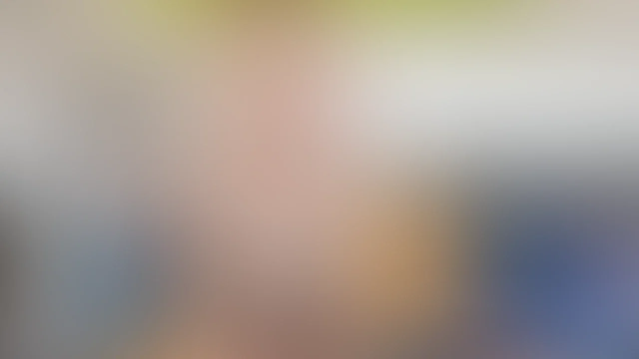 Na, würdest du meinem unschuldigen Blick wirklich trauen? 😇👓

Heute war ich eigentlich ganz brav auf der Couch unterwegs... zumindest am Anfang. 😏 Mit jeder Minute wurde ich etwas mutiger und konnte meine Finger einfach nicht mehr bei mir behalten.

Wer wissen möchte, wie dieser Nachmittag weitergegangen ist, sollte sich das neue Video nicht entgehen lassen. 🔥❤️

Kuss 💋

#Lederstiefel #OverkneeBoots #LeatherLover #StiefelGeil #HighHeels #RosaMinirock #Miniskirt #CamoTop #OOTD #SexyBrille #Fingerfertig #NoPanties #UntenOhne #HeißesVideo #AmateurGirl #GermanGirl #leni #cute #fox #fuchs