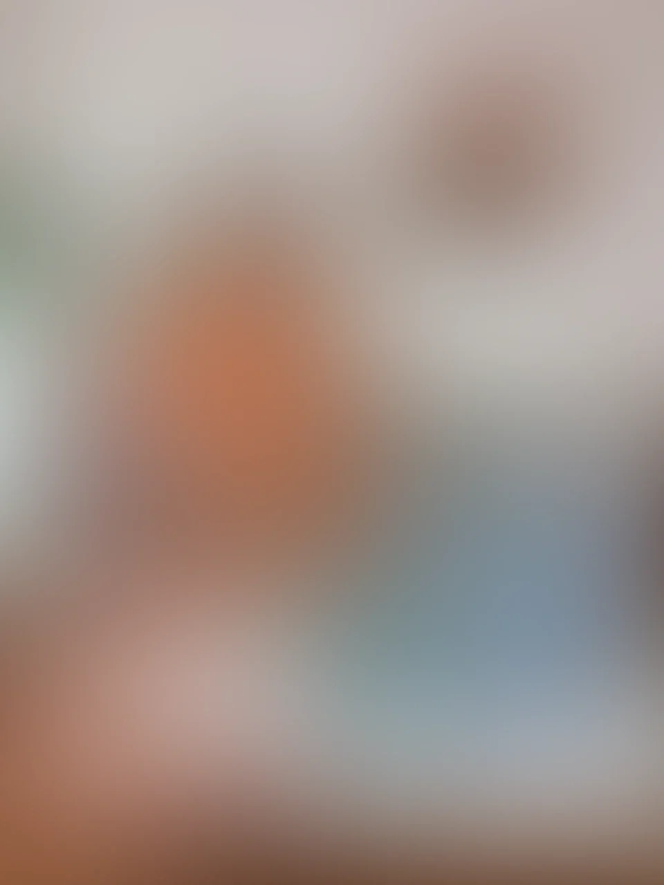 So heftig habe ich noch nie gespritzt… Meine neue Fickmaschine hat mich heute richtig zum Squirten gebracht. Ich habe einfach alles vollgespritzt!
Ich teste sie ausgiebig in Missionar und Doggy – sie fickt mich richtig hart und tief durch. Du  hörst richtig, wie meine geile Pussy schmatzt, während ich mich selbst fingere, mir zwischendurch den Mittelfinger tief in den Arsch schiebe, auf meine Titten spucke und die ganze Zeit richtig versaut mit dir rede 🥵 
Du siehst, wie ich zweimal richtig geil in verschiedenen Stellungen komme 🤯
Es ist alles so echt, nass und intensiv…
Willst du es verpassen? 🙈