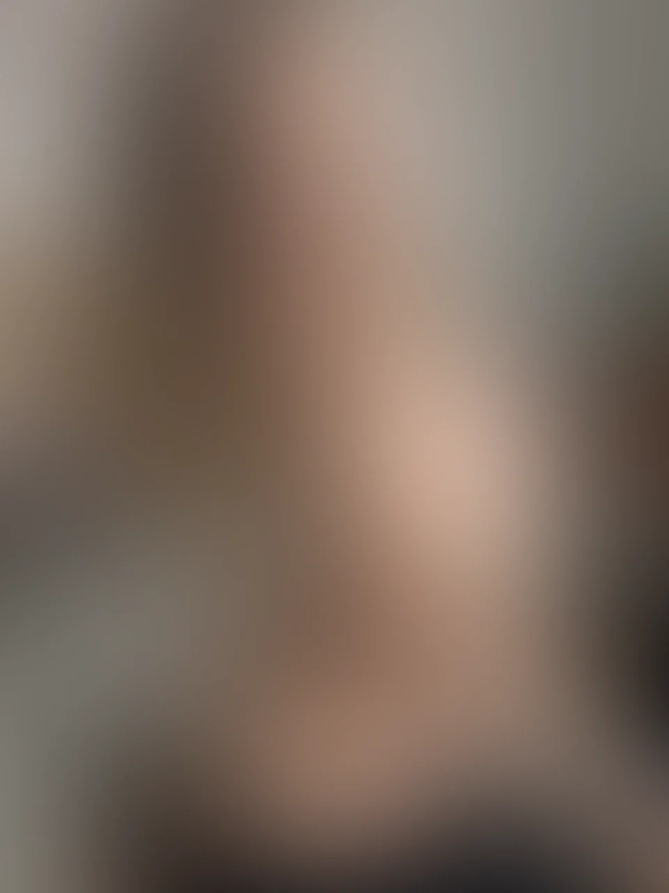 Guten Morgen 🌞 na, hat es sich bei dir auch so herrlich abgekühlt? - Für die nötige Hitze sirgeh ich dennoch gerne 🥵😉
#h2gcd #lohamo #camdiamonds #hotgirl #leoslip #curlyhair #nude66 #ass #hornyvibes