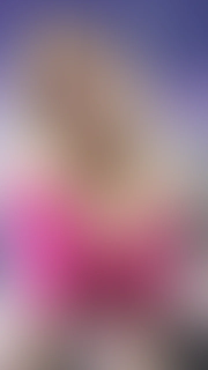 Heute sehe ich die Welt durch eine rosarote Brille 💗
Erst ganz süß und unschuldig … und dann wurde das Shooting doch etwas frecher 😇🔥

Welches Bild gefällt dir am besten? Schreib mir die Nummer in die Kommentare oder direkt als Nachricht 😘

Vielleicht wartet noch etwas mehr aus diesem Outfit auf dich … 💕

#viralpost #explorepage #instadaily #blondehair #newpost #SexyLook #Curvy #OOTD #Naughty #viptier #lingerie #blondebeauty #nocensor #subscribenow #leni #fox #sexy #bigtits #tits #blonde #devot #Amateur l