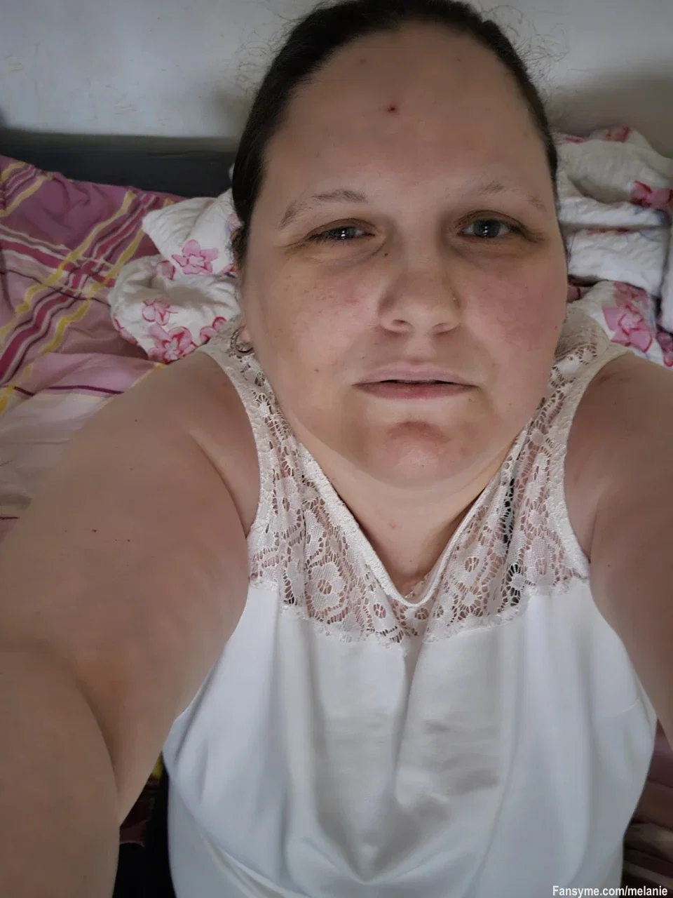 Hey jetzt geht es erst mal zum Grillen  wollen wir heute abend ein wenig chatten oder  wir können auch gerne cam, ich warte auf dich😍